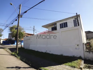 Casa com 4 Quartos à venda, 300m² no Pinheirinho, Curitiba