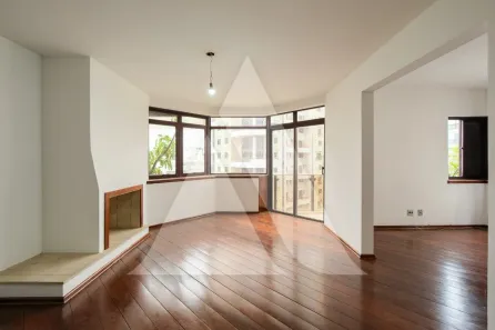 Apartamento com 3 Quartos para alugar, 160m² no Itaim Bibi, São Paulo