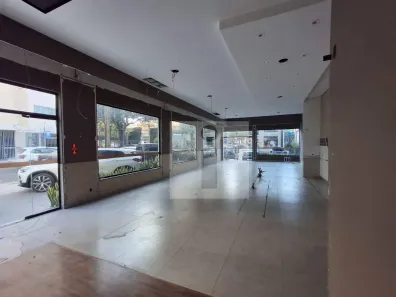 Prédio Comercial para alugar, 319m² no Cambuí, Campinas
