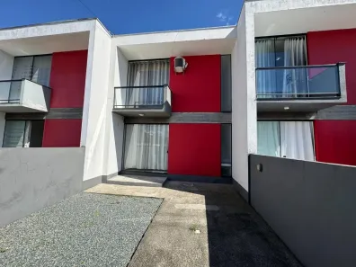 Sobrado com 2 Quartos à venda, 68m² no Centro, Balneário Piçarras