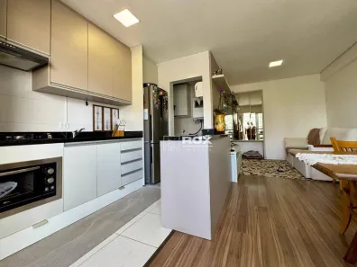 Apartamento com 3 Quartos à venda, 77m² no Santo Inácio, Curitiba