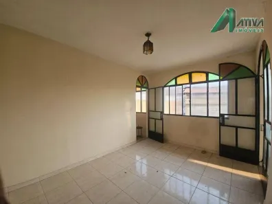 Casa com 4 Quartos à venda, 200m² no Eymard, Belo Horizonte
