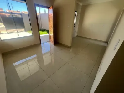 Casa com 3 Quartos à venda, 74m² no Cará-cará, Ponta Grossa