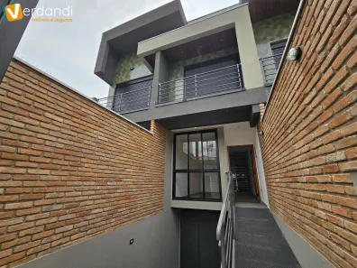 Sobrado com 3 Quartos à venda, 164m² no Vila Bertioga, São Paulo