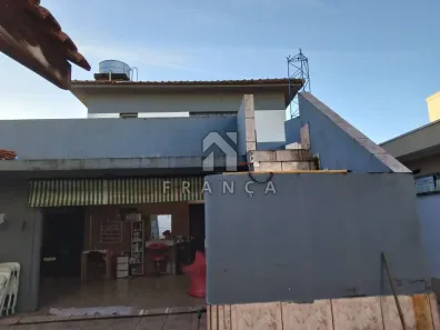 Casa com 2 Quartos à venda, 221m² no Jardim Santa Maria, Jacareí