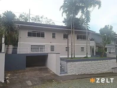 Imóvel Comercial com 6 Quartos à venda, 140m² no Centro, Blumenau
