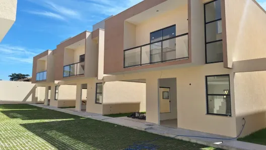 Casa com 3 Quartos à venda, 170m² no Buraquinho, Lauro de Freitas