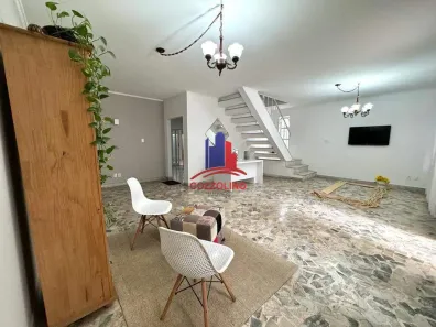 Casa com 5 Quartos à venda, 266m² no Ponta da Praia, Santos