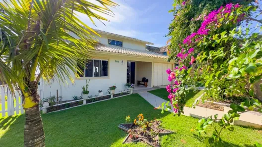 Casa com 4 Quartos à venda, 245m² no Vila Esperanca, Imbituba