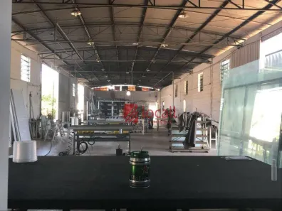 Ponto Comercial para alugar, 950m² no Distrito Industrial Waldemar de Oliveira Verdi, São José do Rio Preto