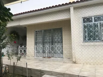 Casa de Condomínio com 2 Quartos à venda, 360m² no Jardim Vinte e Cinco de Agosto, Duque de Caxias