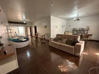 Casa com 3 Quartos à venda, 350m² no Alemães, Piracicaba
