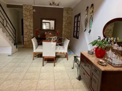 Casa com 2 Quartos à venda, 275m² no Horto Santo Antonio, Jundiaí