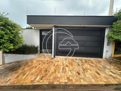 Casa com 3 Quartos à venda, 250m² no Centro, Marília