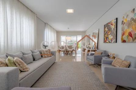 Sobrado com 3 Quartos à venda, 275m² no Cascata, Paulínia