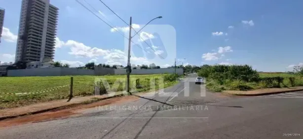 Lote/Terreno com 1 Quarto à venda, 5100m² no Morada da Colina, Uberlândia