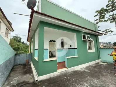 Casa com 2 Quartos à venda, 91m² no Caramujo, Niterói