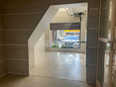 Ponto Comercial à venda, 46m² no Petrópolis, Porto Alegre