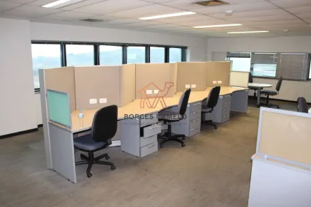 Sala Comercial para alugar, 750m² no Vila da Serra, Nova Lima