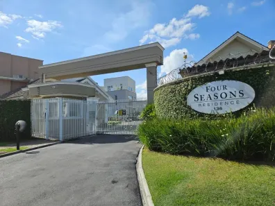 Casa de Condomínio com 4 Quartos à venda, 274m² no Butiatuvinha, Curitiba