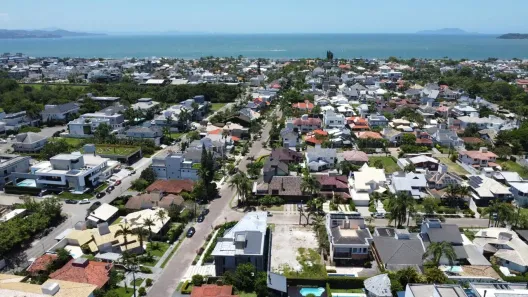 Lote/Terreno à venda, 450m² no Jurerê Internacional, Florianópolis
