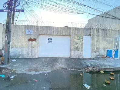 Casa de Condomínio com 2 Quartos para alugar, 50m² no Guajeru, Fortaleza