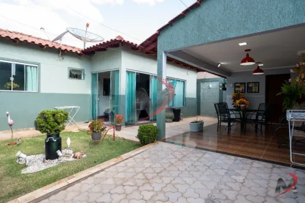 Casa com 3 Quartos à venda, 240m² no Centro, Formosa