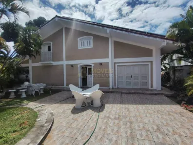 Casa com 4 Quartos à venda, 330m² no Tirol, Natal