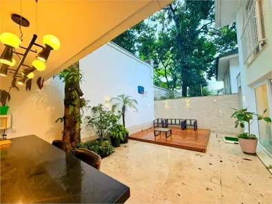 Casa de Condomínio com 4 Quartos à venda, 311m² no Campo Belo, São Paulo
