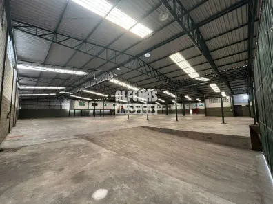 Galpão/Depósito/Armazém para alugar, 2752m² no Centro, Contagem