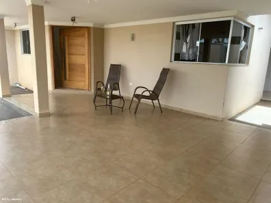 Casa com 3 Quartos à venda, 189m² no Conjunto Habitacional Antonio Bento Pimentel, Pirapozinho