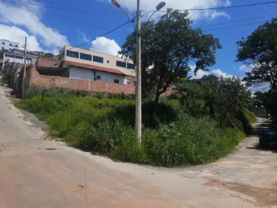 Lote/Terreno à venda, 330m² no Colonial, Contagem