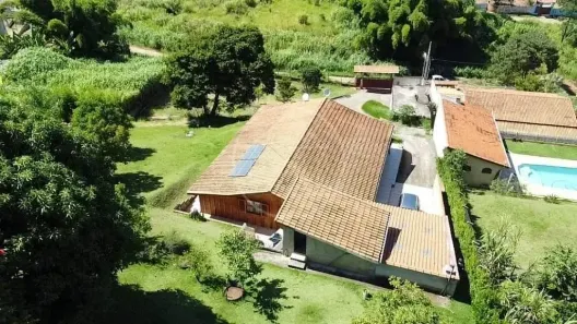 Fazenda/Sítio com 3 Quartos à venda, 180m² no Chácaras Fernão Dias, Atibaia