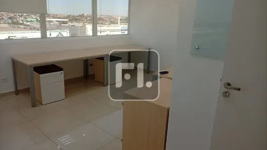Sala Comercial para alugar, 56m² no Tamboré, Barueri