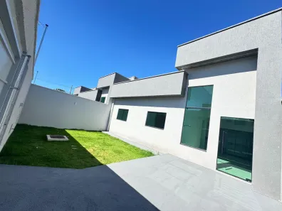 Casa com 3 Quartos à venda, 85m² no Goiânia 2, Goiânia