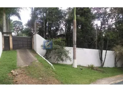 Fazenda/Sítio com 5 Quartos à venda, 370m² no Varginha, São Bernardo do Campo