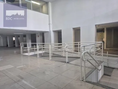 Ponto Comercial para alugar, 1300m² no Praça da Bandeira, Rio de Janeiro