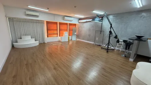 Sala Comercial com 1 Quarto para alugar, 51m² no Bosque da Saúde, Cuiabá