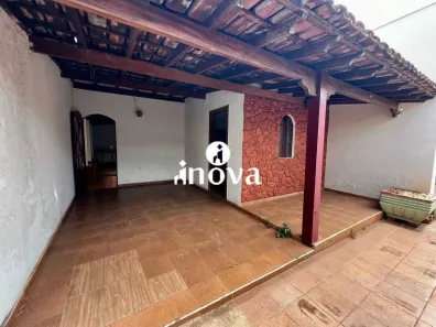 Casa com 4 Quartos à venda, 148m² no Vila Arquelau, Uberaba