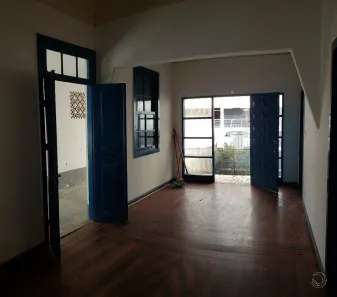 Casa com 3 Quartos à venda, 455m² no Balneário, Florianópolis