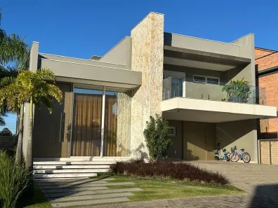 Casa de Condomínio com 4 Quartos à venda, 370m² no São Simão, Criciúma