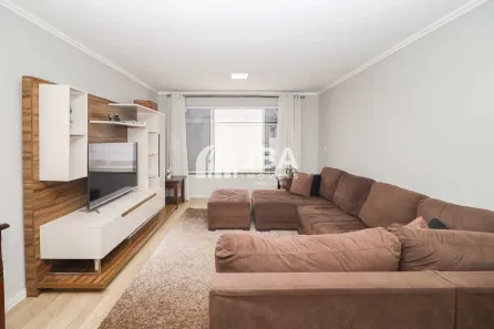 Casa com 3 Quartos à venda, 250m² no Cajuru, Curitiba