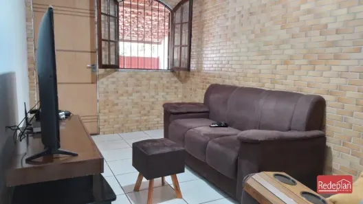 Casa com 2 Quartos à venda, 82m² no Casa de Pedra, Volta Redonda