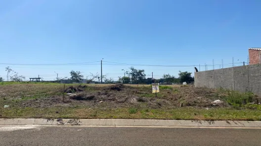 Lote/Terreno à venda, 160m² no Vila Mazzei, Itapetininga