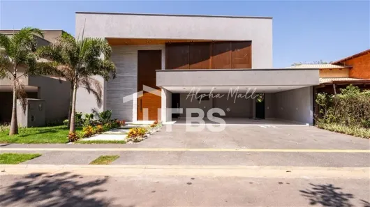 Casa de Condomínio com 6 Quartos à venda, 540m² no Jardins Munique, Goiânia