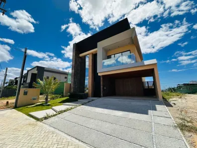 Casa com 4 Quartos à venda, 240m² no Cidade Alpha, Eusébio