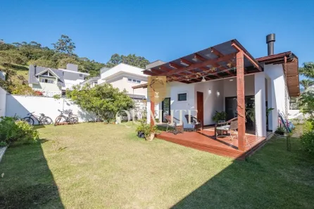 Casa de Condomínio com 2 Quartos à venda, 165m² no Cachoeira do Bom Jesus, Florianópolis