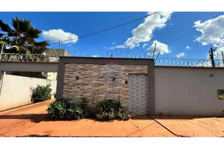 Casa com 3 Quartos à venda, 192m² no Confresa, Confresa