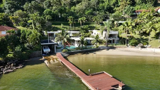 Casa com 5 Quartos para alugar, 800m² no Ponta do Sapê (Cunhambebe), Angra dos Reis