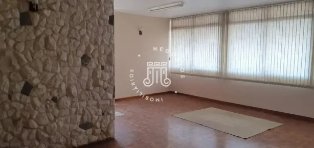 Casa com 3 Quartos à venda, 340m² no Anhangabaú, Jundiaí